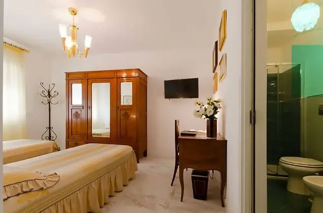 İki Ayrı Yataklı Oda