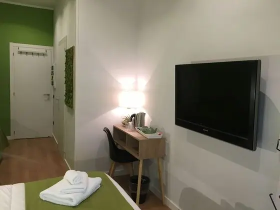 Comfort Üç Kişilik Oda, Banyolu/Duşlu (Green)