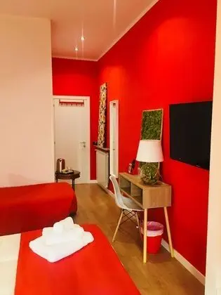 Standard Üç Kişilik Oda, Banyolu/Duşlu (Red)