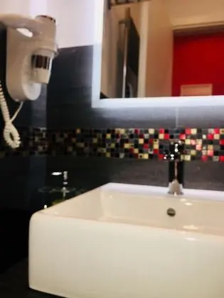 Standard Üç Kişilik Oda, Banyolu/Duşlu (Red)