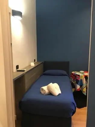 Tek Büyük veya İki Ayrı Yataklı Oda, Banyolu/Duşlu (Small Room) (Light Blue)