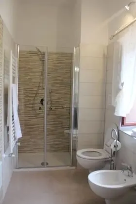 Classic Üç Kişilik Oda