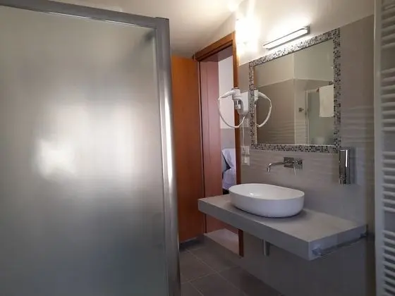 Tek Büyük veya İki Ayrı Yataklı Oda