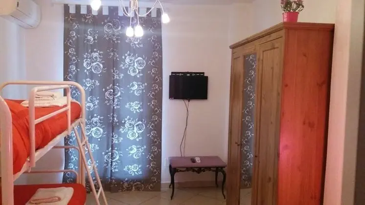 Tek Büyük Yataklı Oda, Özel Banyo, Zemin Kat (Not in room)