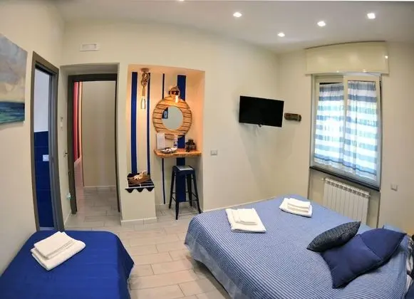 Üç Kişilik Oda (Acqua)