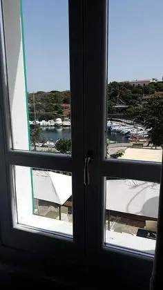 Deluxe Dört Kişilik Oda