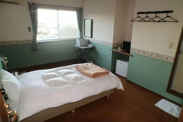 Tek Kişilik Oda (for guests arriving by car)