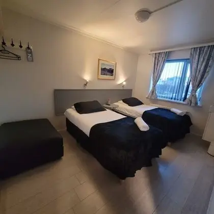 Classic Tek Büyük veya İki Ayrı Yataklı Oda, Ortak Banyo