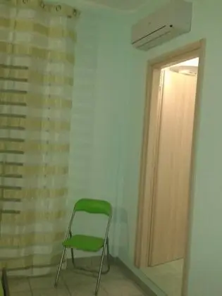 Standard Tek Büyük Yataklı Oda (Green)