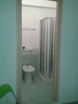Standard Tek Büyük Yataklı Oda (Green)