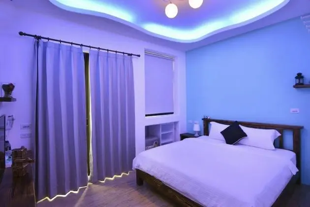Deluxe Tek Büyük Yataklı Oda (203)