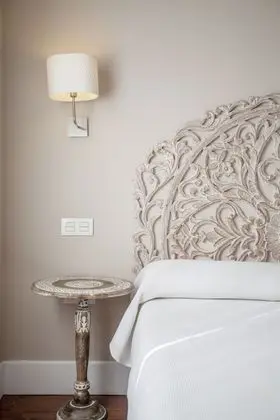 Basic Tek Büyük Yataklı Oda (Baño privado externo)