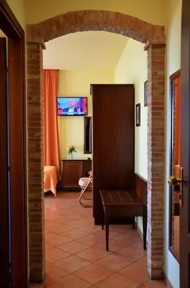 Tek Büyük veya İki Ayrı Yataklı Oda, Deniz Manzaralı