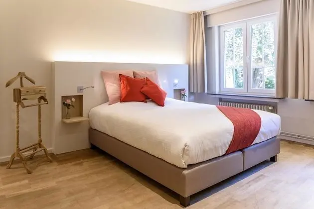 Luxury Tek Büyük Yataklı Oda