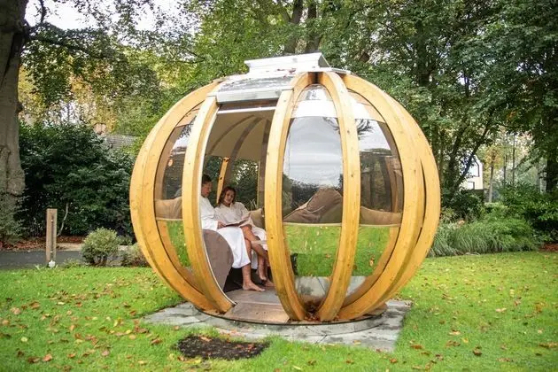 Luxury Tek Büyük Yataklı Oda