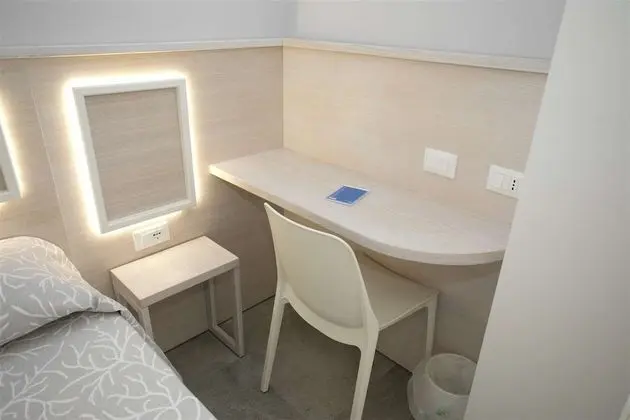 Tek Büyük veya İki Ayrı Yataklı Oda, Balkon