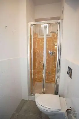 Tek Büyük veya İki Ayrı Yataklı Oda, Balkon