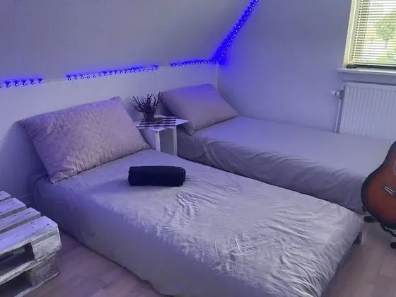 Design Tek Büyük Yataklı Oda