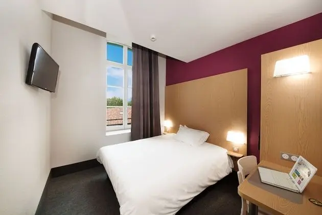 Tek Büyük Yataklı Oda, Sigara İçilmez