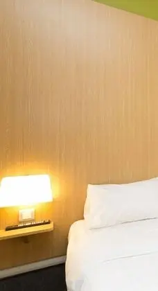 Tek Büyük Yataklı Oda, Sigara İçilmez