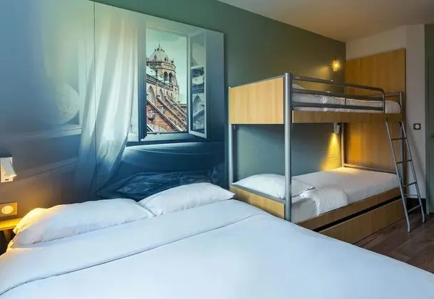 Dört Kişilik Oda, Sigara İçilmez