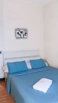 Tek Büyük Yataklı Oda, Ortak Banyo