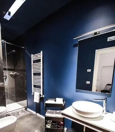 Comfort Tek Büyük Yataklı Oda (Blu)