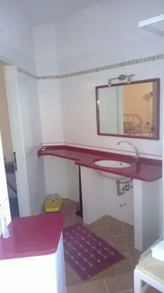 Tek Büyük Yataklı Oda, Banyolu/Duşlu