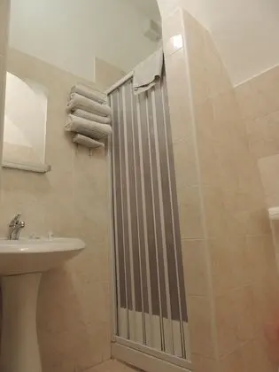 1 Çift Kişilik Veya 2 Tek Kişilik Yatak Standard