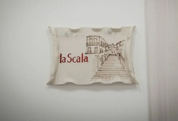 Luxury Tek Büyük Yataklı Oda