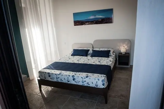 Luxury Tek Büyük Yataklı Oda