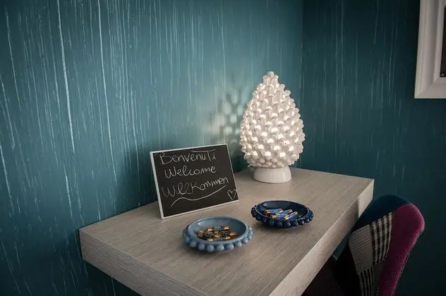 Luxury Tek Büyük Yataklı Oda