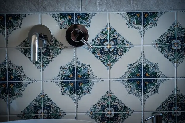 Luxury Tek Büyük Yataklı Oda