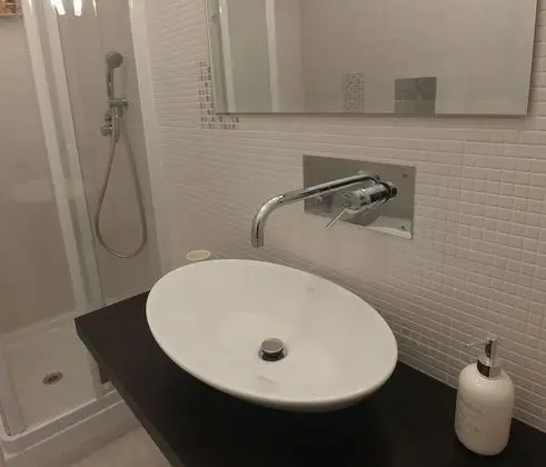 Tek Büyük veya İki Ayrı Yataklı Oda, Özel Banyo