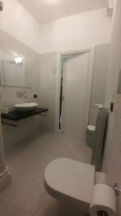 Üç Kişilik Oda, Özel Banyo