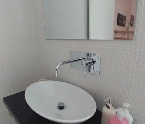 Üç Kişilik Oda, Özel Banyo