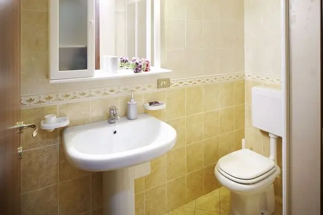 Standard Tek Büyük Yataklı Oda, 1 Büyük (Queen) Boy Yatak, Banyolu/Duşlu