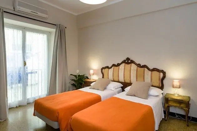 İki Ayrı Yataklı Oda, 2 Tek Kişilik Yatak (DORIA Private External bathroom)
