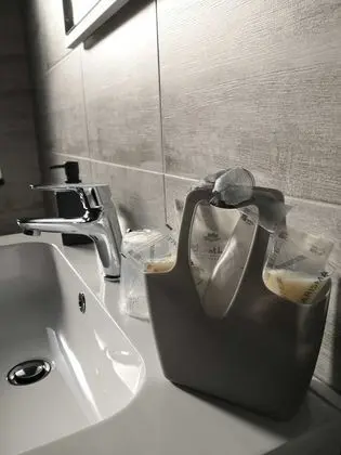 Luxury Tek Büyük Yataklı Oda