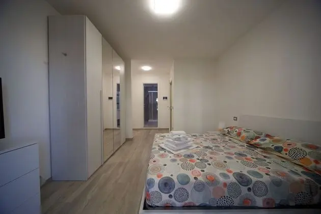 Tek Büyük Yataklı Oda, Ortak Banyo (B3)