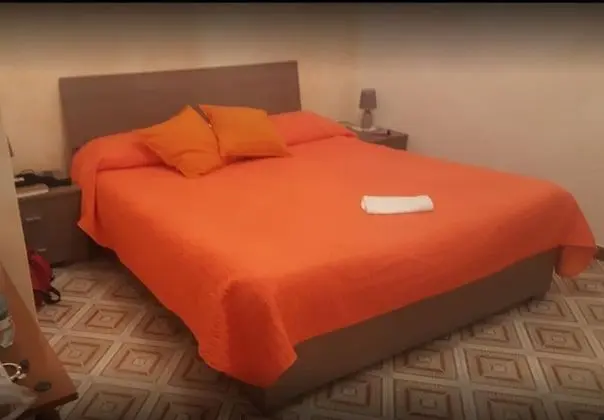 Tek Büyük Yataklı Oda, Balkon