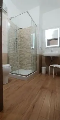 Dört Kişilik Oda, Balkon