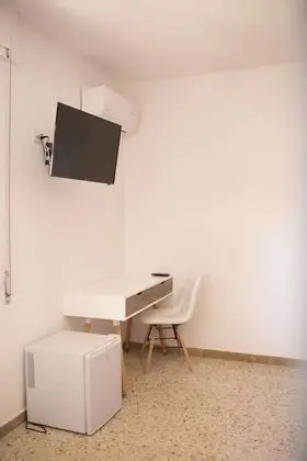Economy Tek Büyük Yataklı Oda