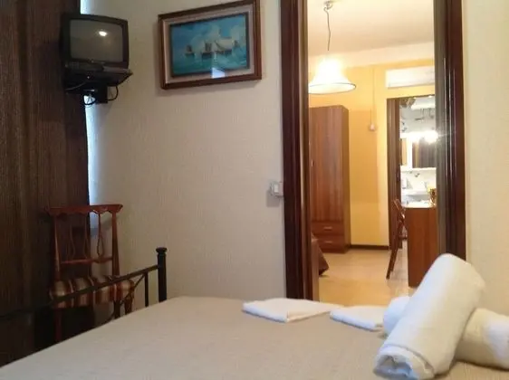 Tek Büyük veya İki Ayrı Yataklı Oda