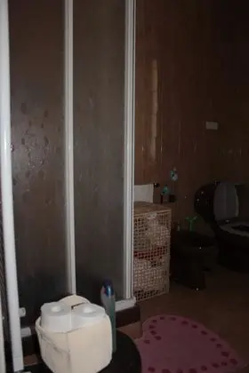 Tek Kişilik Oda, Ortak Banyo