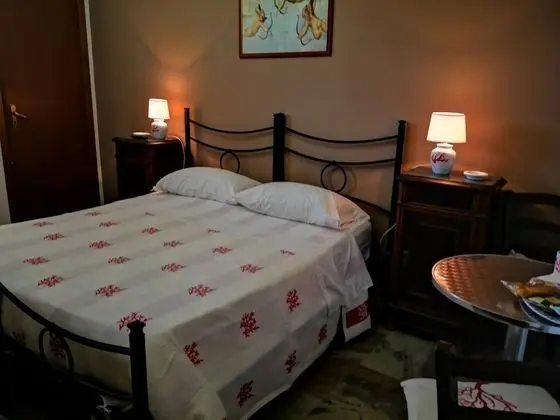 Standard Dört Kişilik Oda, 2 Yatak Odası, Küvet, Şehir Manzaralı (bathroom not in room)