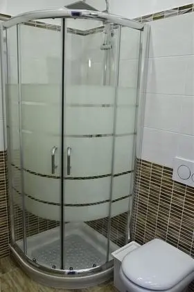 Classic Tek Büyük Yataklı Oda