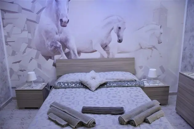 Tek Büyük Yataklı Oda