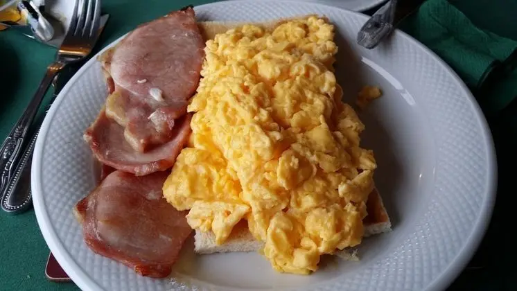 Honeymoon Oda, Ortak Banyo