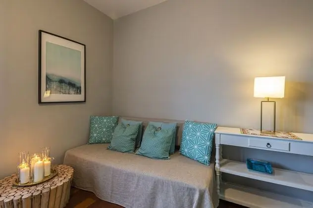 Tek Büyük Yataklı Oda, Sigara İçilmez, Deniz Manzaralı